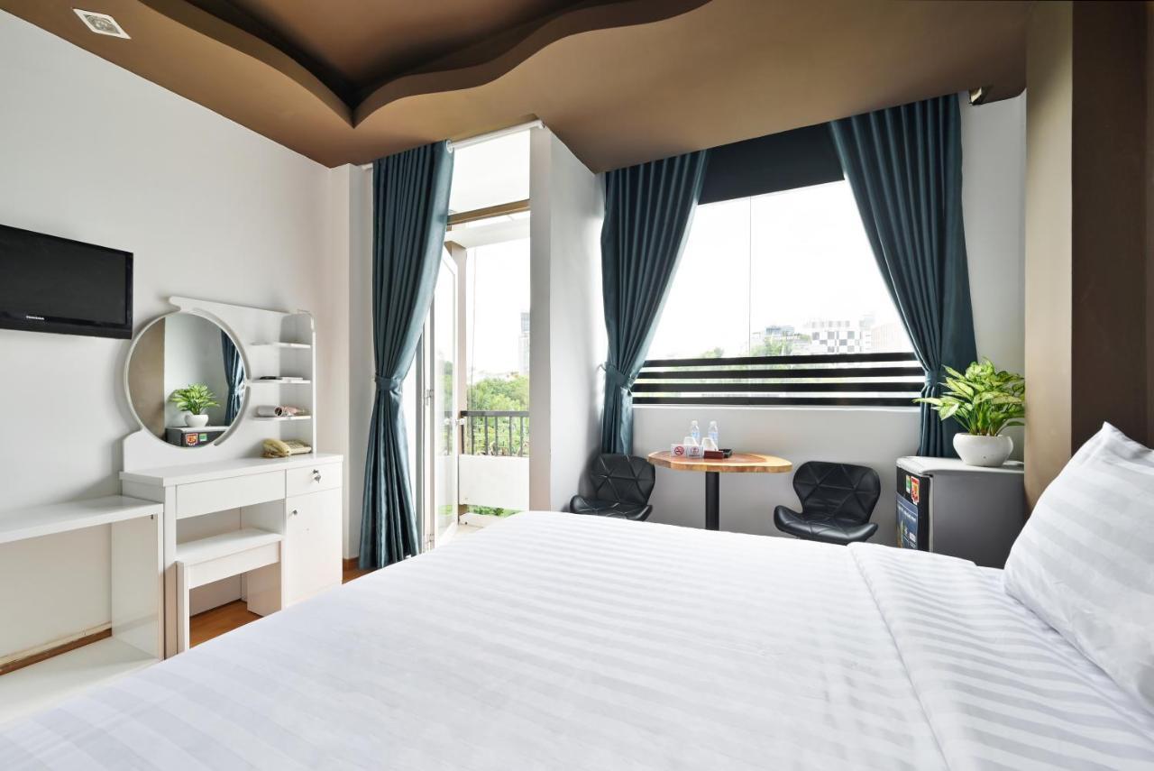 The Noble Swan Wood Park Hotel Ho Chi Minh-stad Buitenkant foto