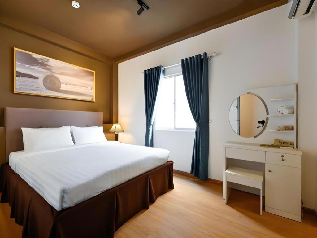 The Noble Swan Wood Park Hotel Ho Chi Minh-stad Buitenkant foto